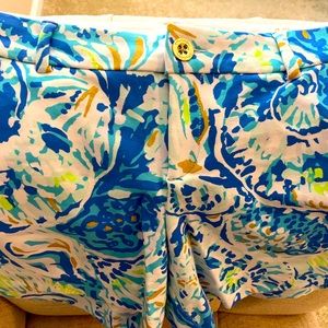 Lilly Pulitzer 5” Callahan Stretch Shorts - Size 12